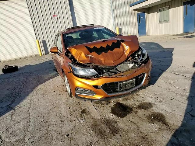 2017 Chevrolet Cruze - Image 11