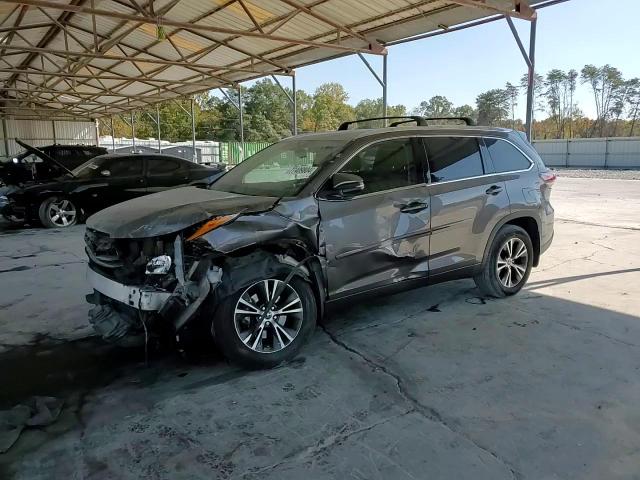 2016 Toyota Highlander Xle VIN: 5TDJKRFHXGS315394 Lot: 77409804