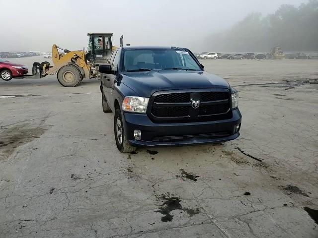 1C6RR7FG2JS332187 2018 Ram 1500 St