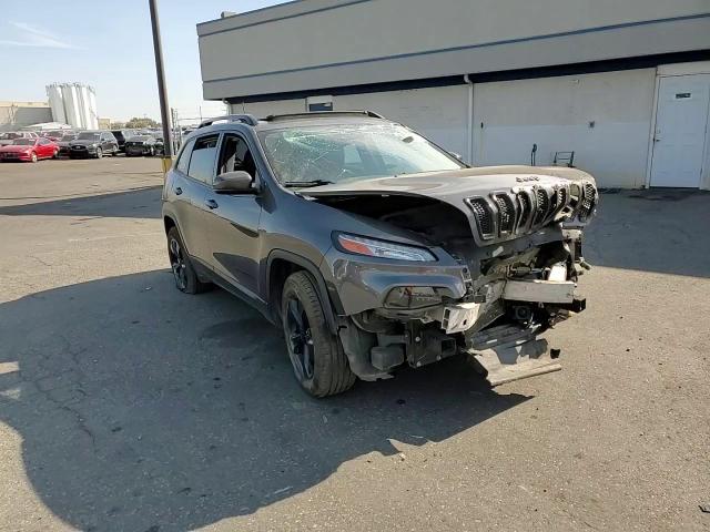 1C4PJMDSXHW664555 2017 Jeep Cherokee Limited