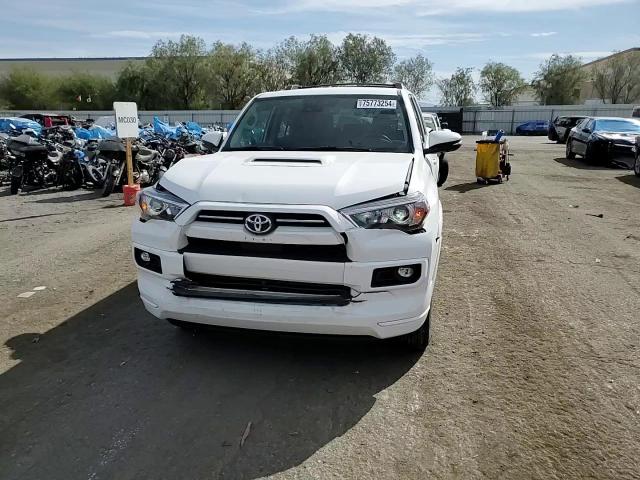 2022 Toyota 4Runner Sr5 Premium VIN: JTESU5JR5N6002799 Lot: 75773254