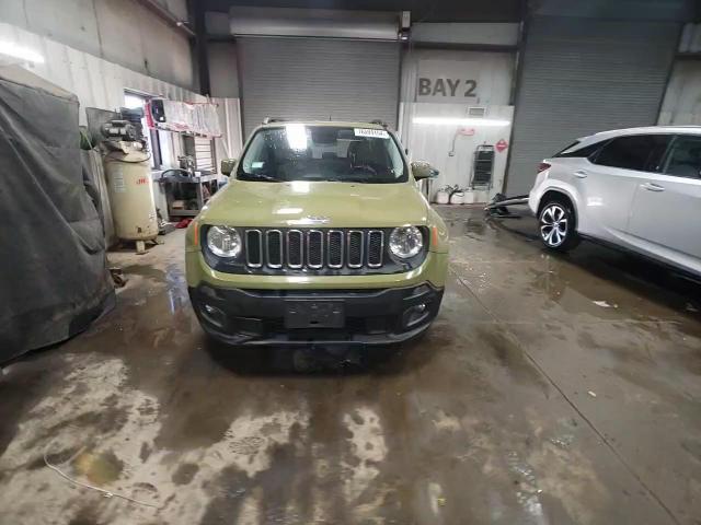 2015 Jeep Renegade - Image 13