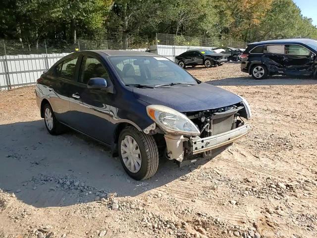 2013 Nissan Versa S VIN: 3N1CN7AP8DL818994 Lot: 76767454