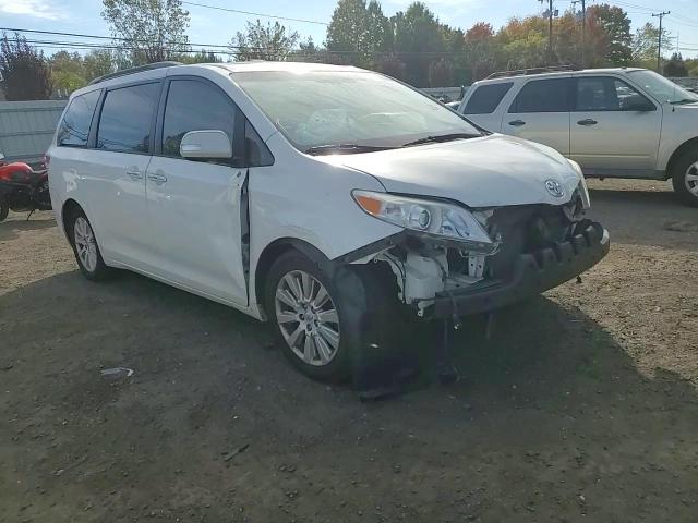 2014 Toyota Sienna Xle VIN: 5TDYK3DC1ES465040 Lot: 75107754