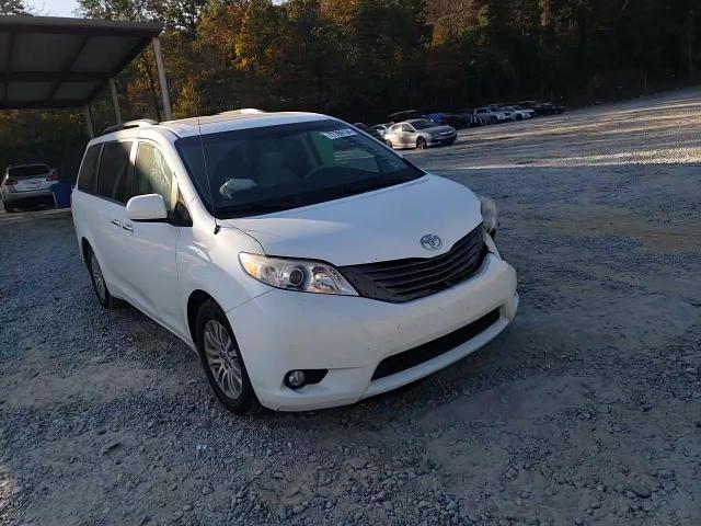 2014 Toyota Sienna Xle VIN: 5TDYK3DC6ES510201 Lot: 77709134