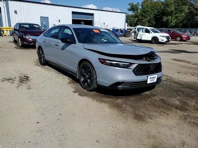 2023 Honda Accord - Image 13