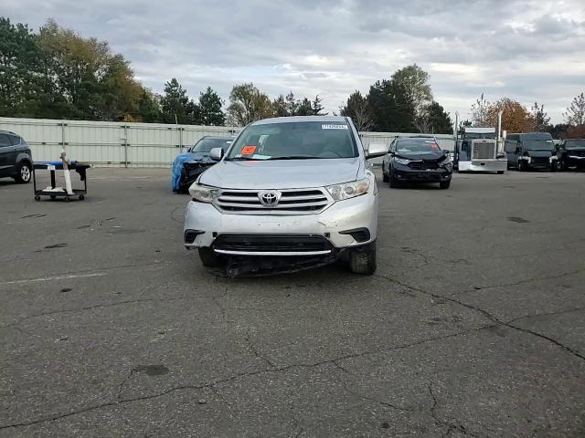 2013 Toyota Highlander - Image 12