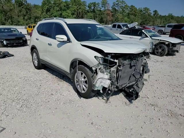 2017 Nissan Rogue - Image 15