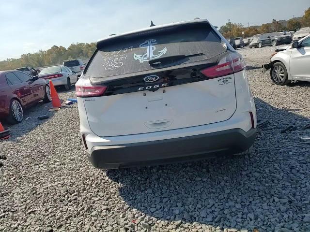 2023 Ford Edge - Image 14