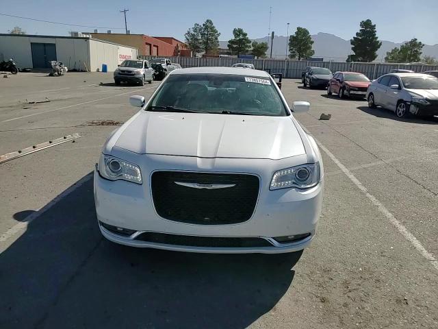 2016 Chrysler 300 Limited VIN: 2C3CCAAG0GH224322 Lot: 73807564