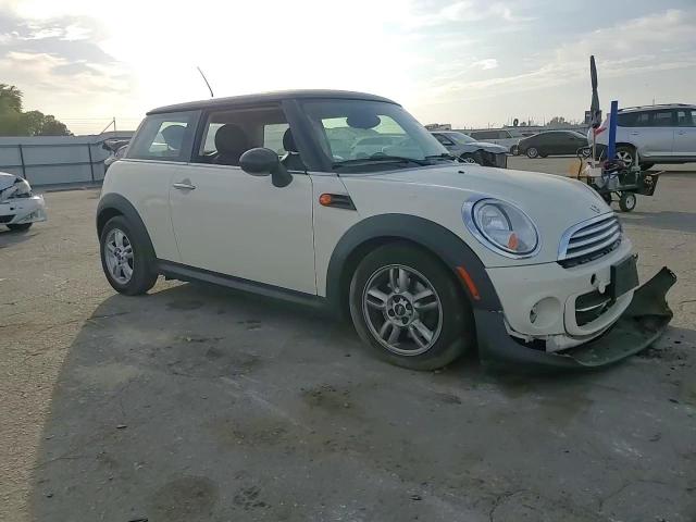 2013 Mini Cooper VIN: WMWSU3C53DT680015 Lot: 77704804