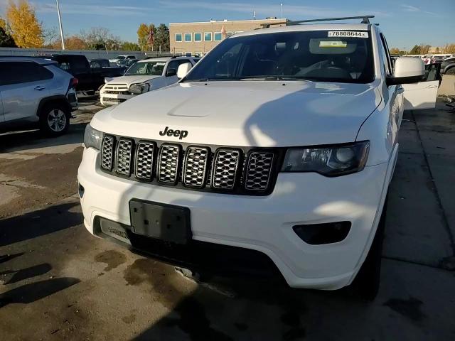 2020 Jeep Grand Cherokee - Image 15