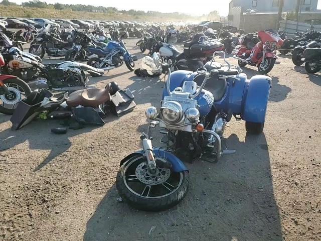 2018 Harley-Davidson Flrt Free Wheeler VIN: 1HD1MCC16JB857779 Lot: 74803224