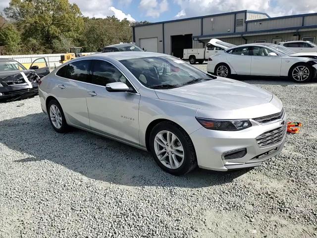 2018 Chevrolet Malibu - Image 11