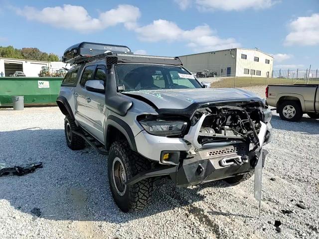 2018 Toyota Tacoma - Image 10
