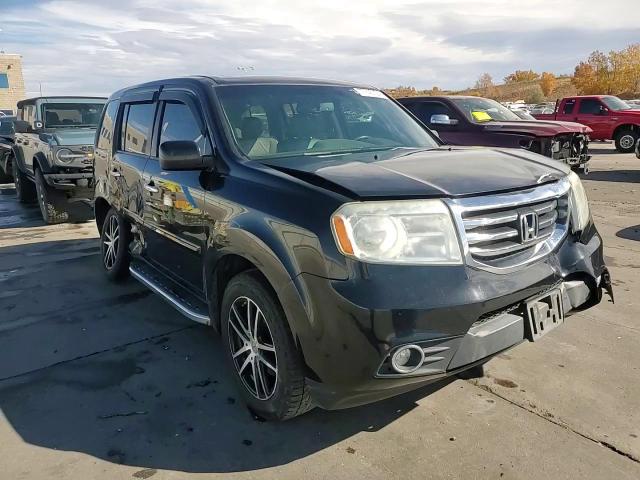 2012 Honda Pilot Exln VIN: 5FNYF4H7XCB072677 Lot: 77743734