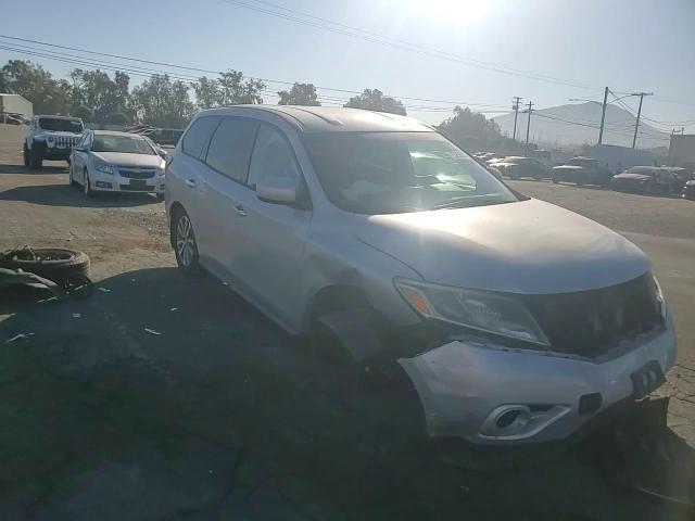 2015 Nissan Pathfinder S VIN: 5N1AR2MM7FC641958 Lot: 75296924