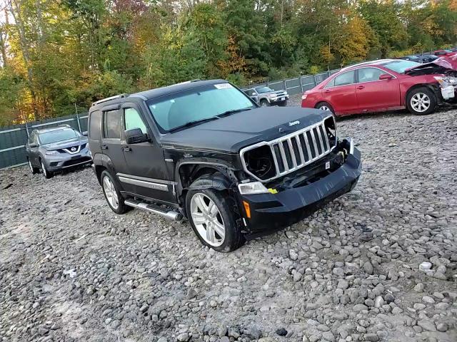 2012 Jeep Liberty (North America) - Image 12