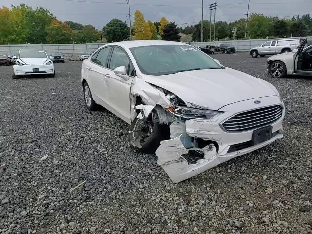 2020 Ford Fusion - Image 11
