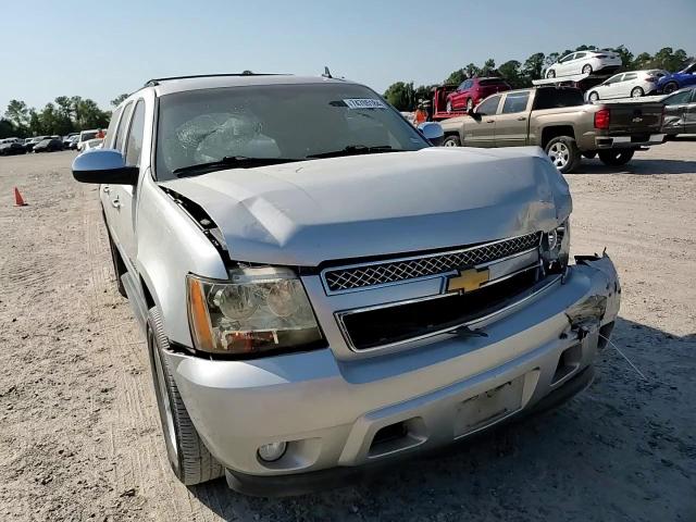 2011 Chevrolet Suburban C1500 Ltz VIN: 1GNSCKE0XBR197785 Lot: 74705184