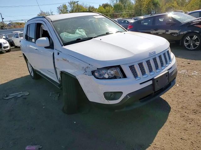 2015 Jeep Compass Latitude VIN: 1C4NJDEB3FD130943 Lot: 75614524