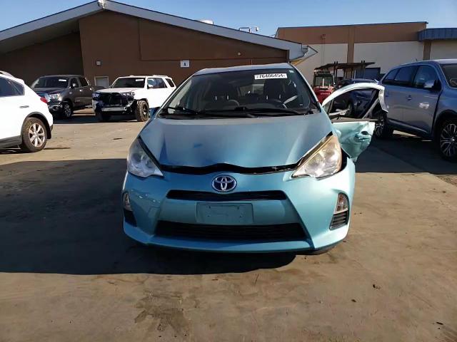 2013 Toyota Prius C VIN: JTDKDTB39D1050420 Lot: 76406454