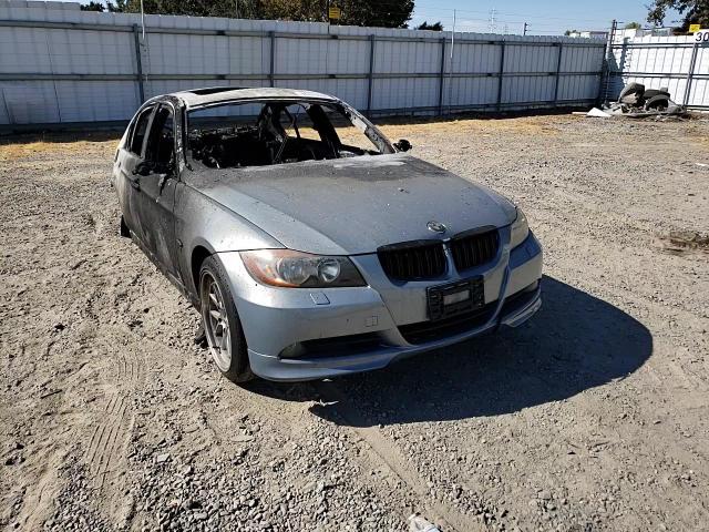 2006 BMW 325 I VIN: WBAVB13596PT19858 Lot: 74776944