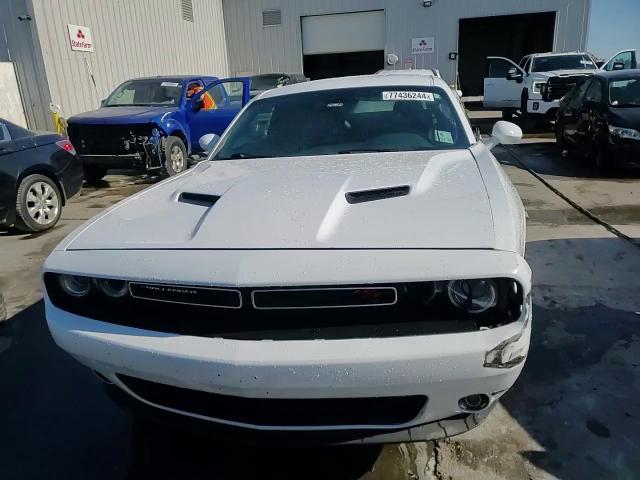 2016 Dodge Challenger - Image 14