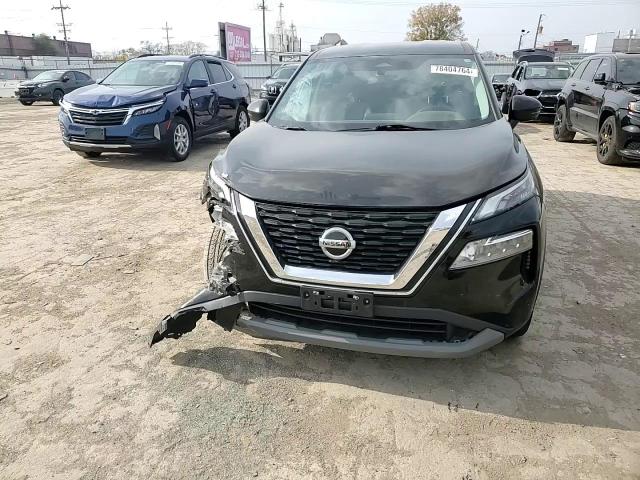 2021 Nissan Rogue - Image 11