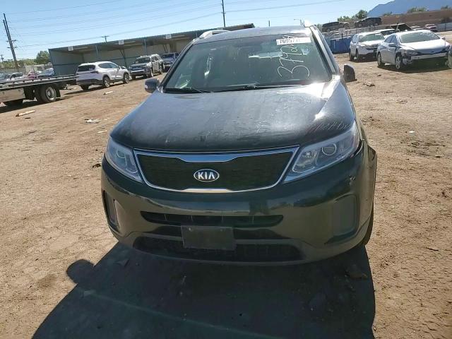 2015 Kia Sorento - Image 11