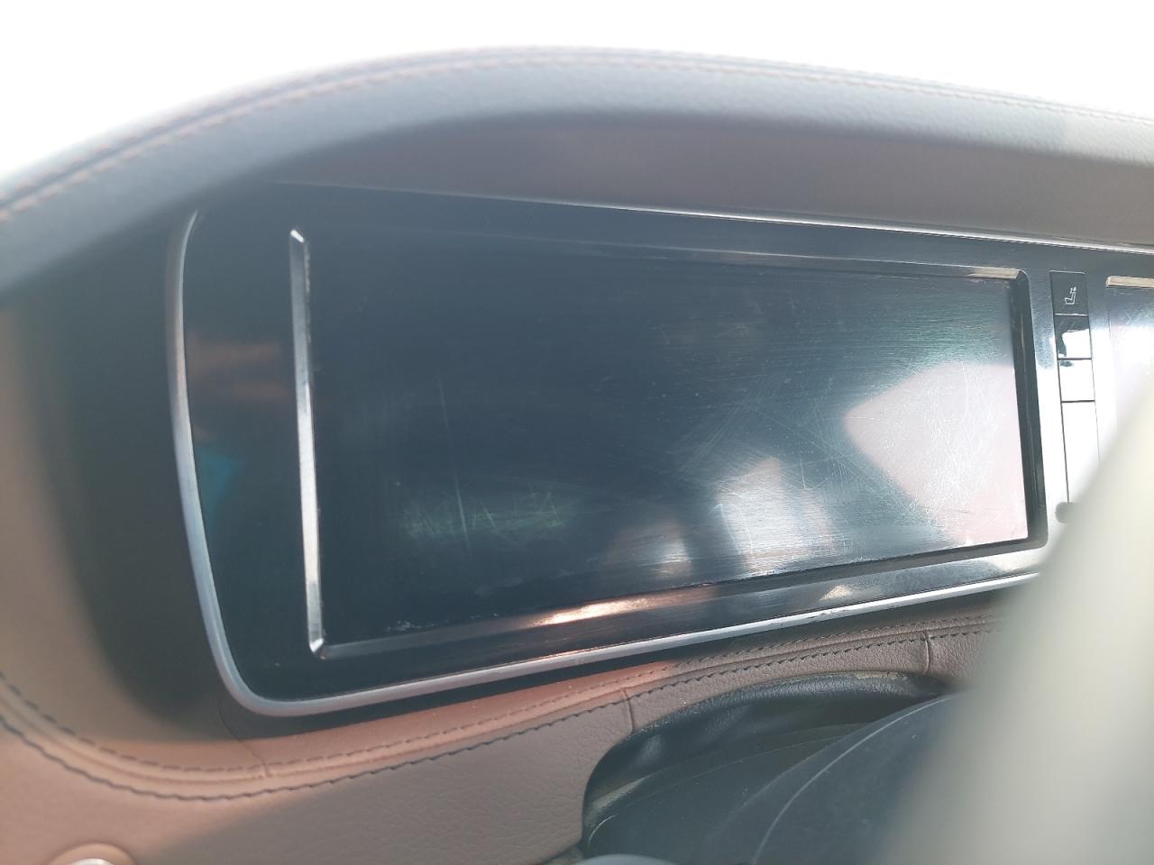 WDDUG8CB9EA052405 Auction: COPART UAE Lot: 78110154 Location: DUBAI INDUSTRIAL CITY - DUBAI WDDUG8CB9EA052405 MERCEDES BENZ S 500 2014 WHITE Photo 8