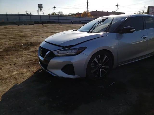 2021 Nissan Maxima - Image 10