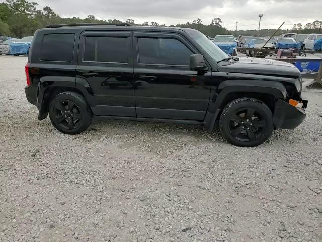 2015 Jeep Liberty (Patriot) - Image 14
