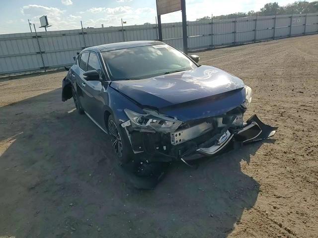 2017 Nissan Maxima - Image 10