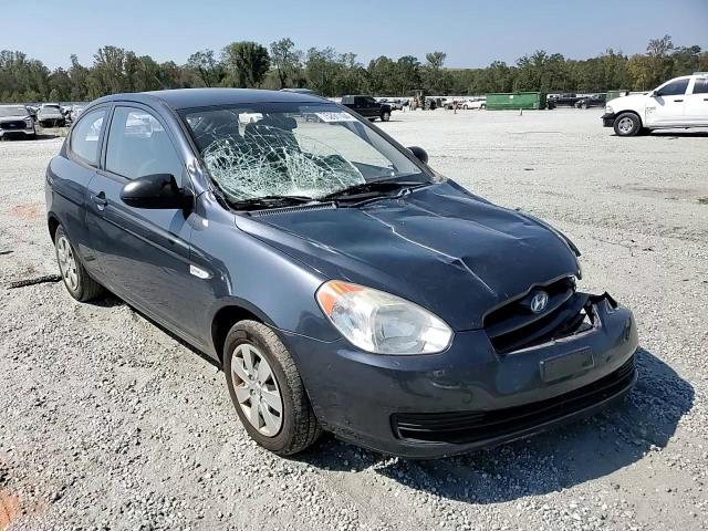 KMHCM36C38U074811 2008 Hyundai Accent Gs