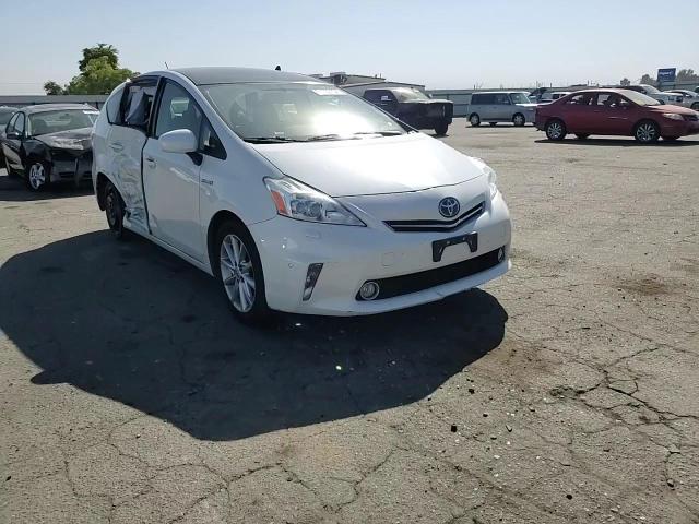 2012 Toyota Prius - Image 11