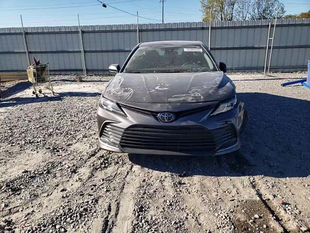 2023 Toyota Camry - Image 11