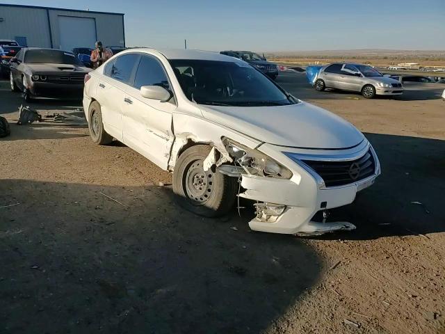 2014 Nissan Altima - Image 14