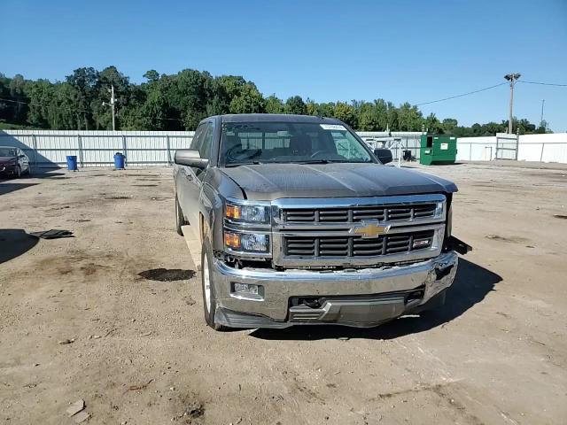 2014 Chevrolet Silverado - Image 11