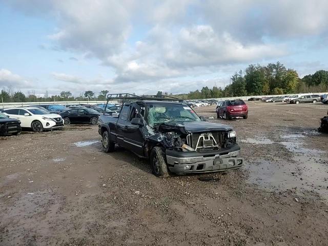 2003 Chevrolet Silverado K1500 VIN: 2GCEK19T331213357 Lot: 75187134