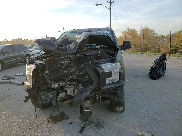 2016 Ford F-150 - Image 11