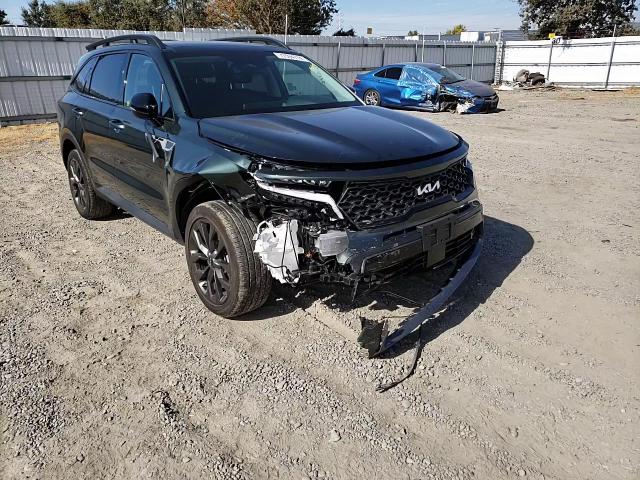 2023 Kia Sorento - Image 11