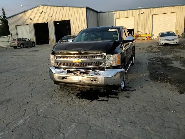 2013 Chevrolet Silverado - Image 13