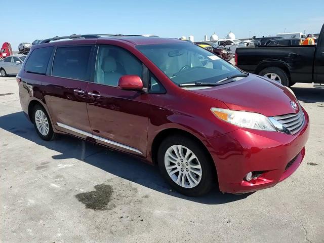 2015 Toyota Sienna Xle VIN: 5TDYK3DC4FS588087 Lot: 77676214