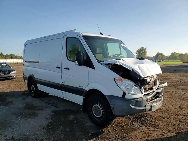 2013 Mercedes-Benz Sprinter 2500 VIN: WD3PE7CC2D5747276 Lot: 76496914