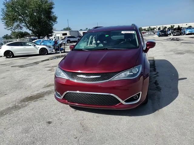 2019 Chrysler Pacifica Touring L VIN: 2C4RC1BG8KR625057 Lot: 75424784