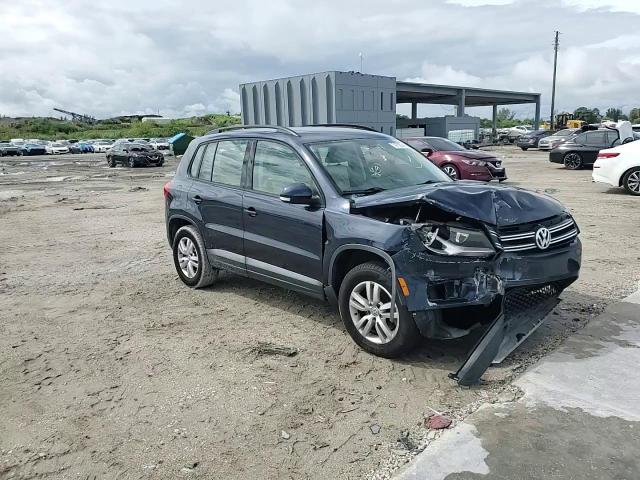 2016 Volkswagen Tiguan S VIN: WVGAV7AX8GW576657 Lot: 74763944