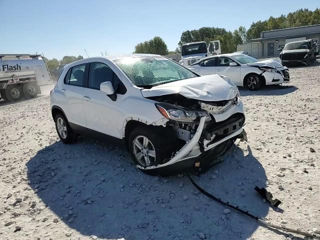 2020 Chevrolet Trax - Image 15