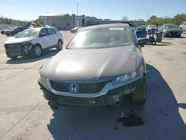 2013 Honda Accord Exl VIN: 1HGCT2B82DA013143 Lot: 74828564