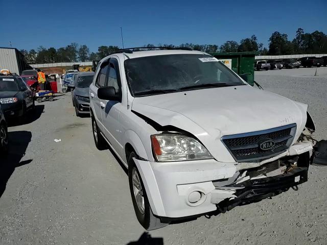 2005 Kia Sorento - Image 11